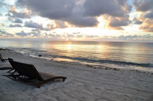 Romantic Getaway in Mexico: Watching the sunrise
